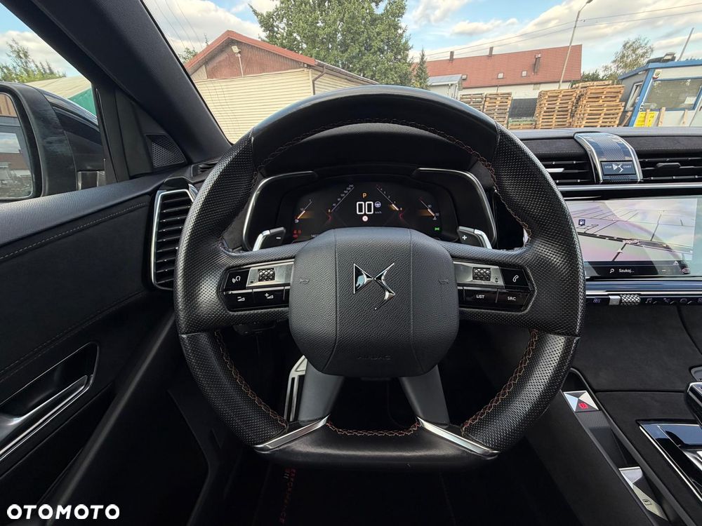DS Automobiles DS 7 Crossback 2.0 BlueHDi Performance Line + - 29