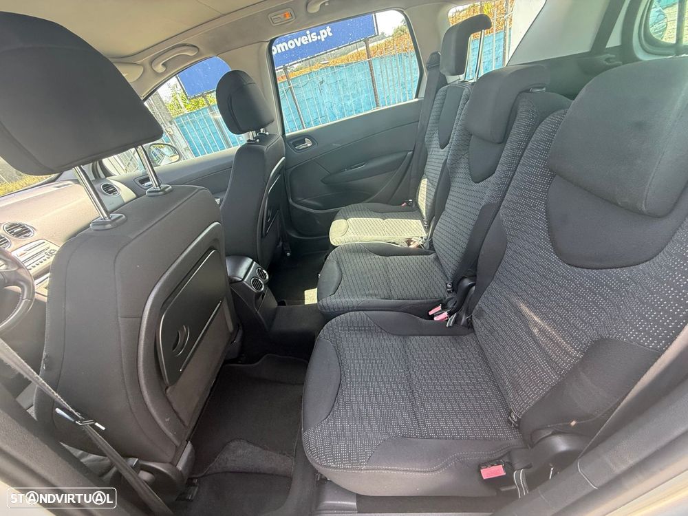 Peugeot 308 SW 1.6 HDi Executive - 13