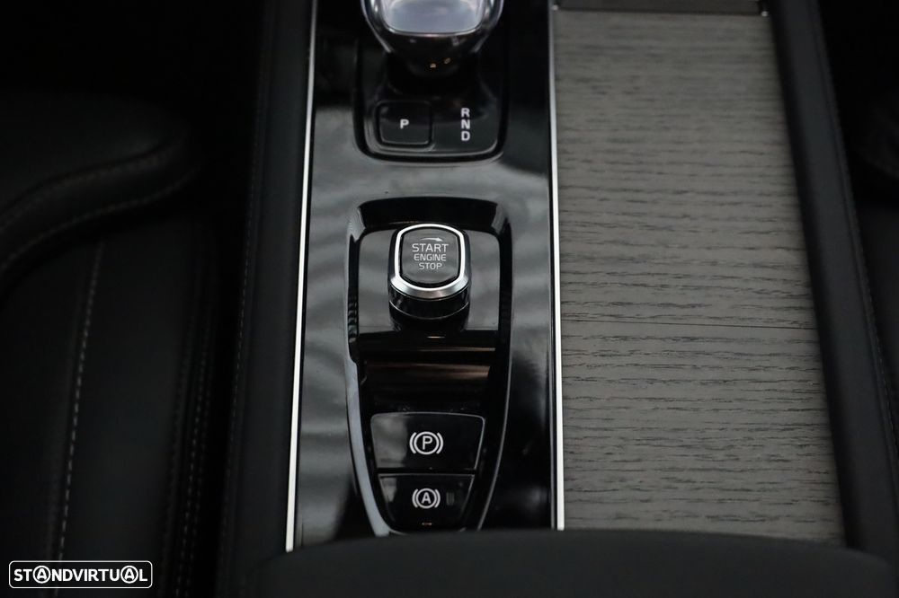 Volvo XC 90 2.0 T8 PHEV Ultra Dark AWD - 26