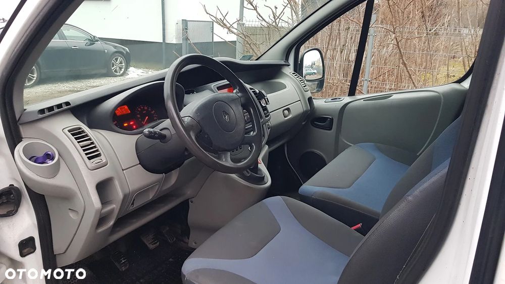 Renault Trafic - 6
