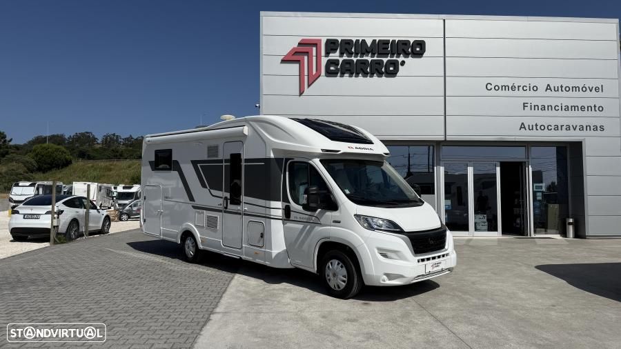 Adria Matrix 670 SC cama central e basculante - 1