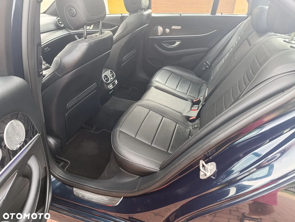 Mercedes-Benz Klasa E 350 d 9G-TRONIC AMG Line - 17