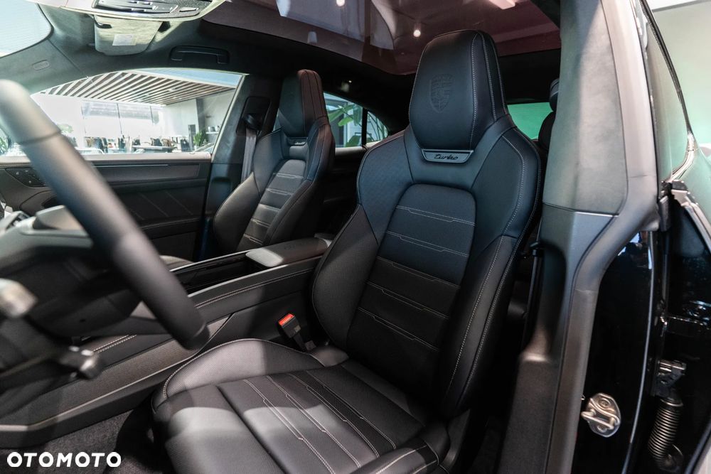 Porsche Cayenne Electric Turbo 113.2kWh - 12