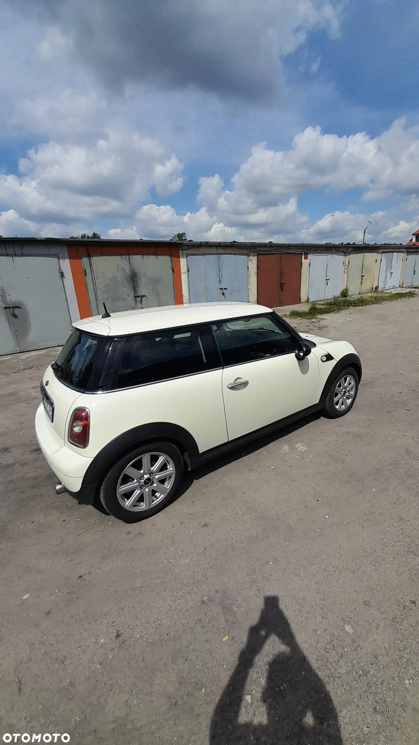 MINI ONE Standard - 5