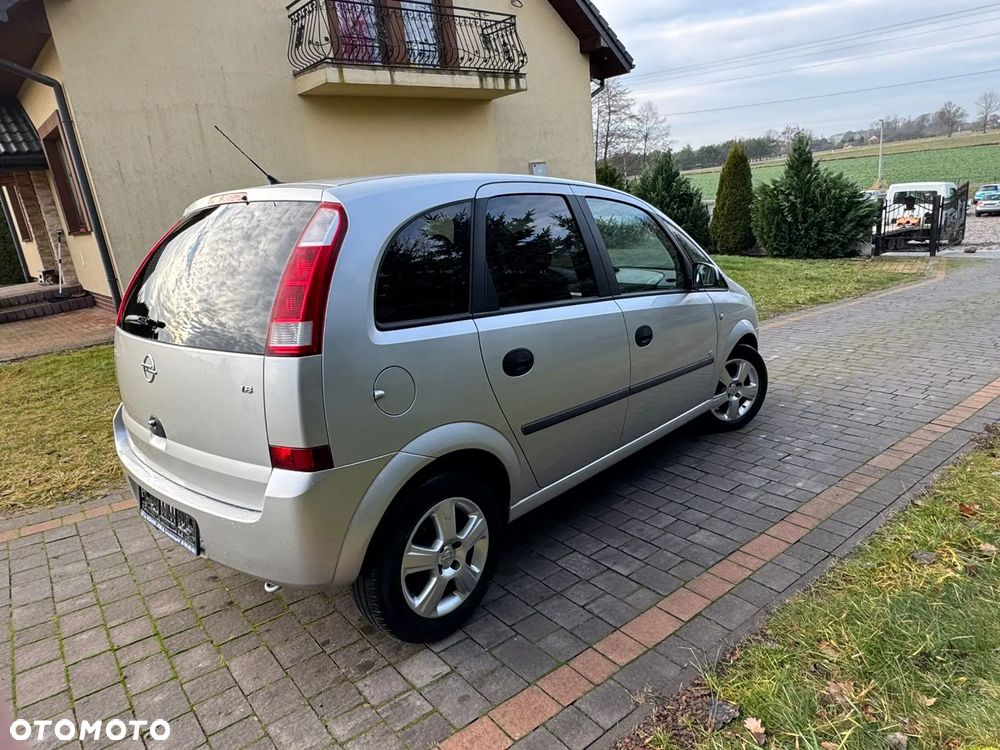 Opel Meriva 1.8 16V (Essentia) - 7