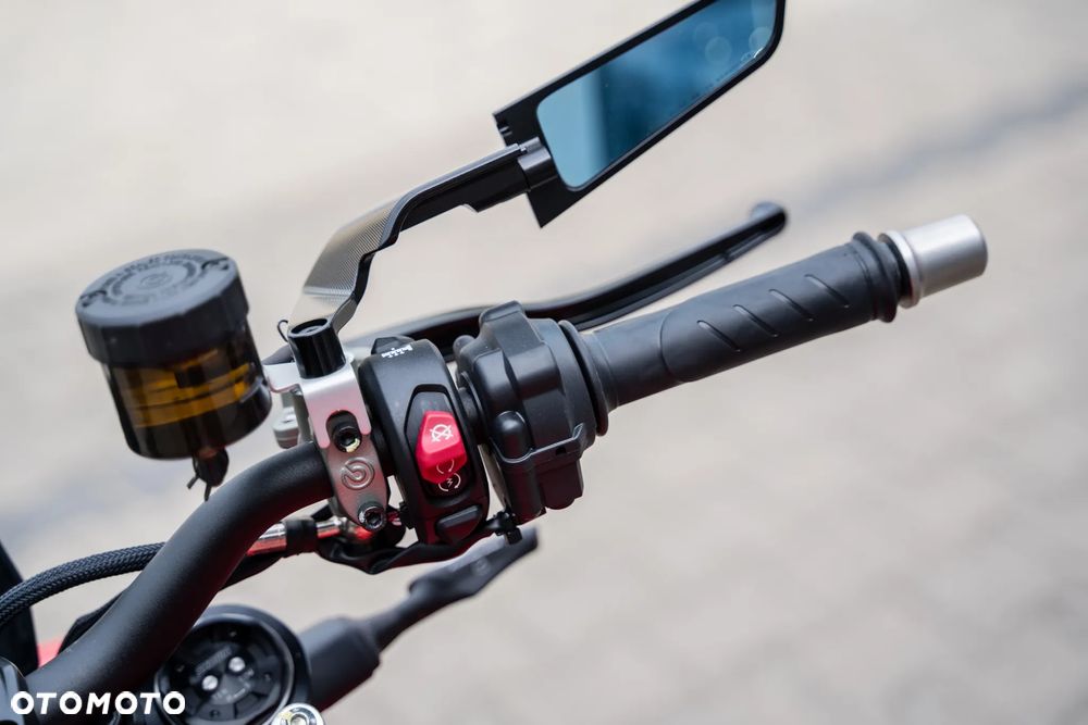 Ducati Streetfighter V4 - 10