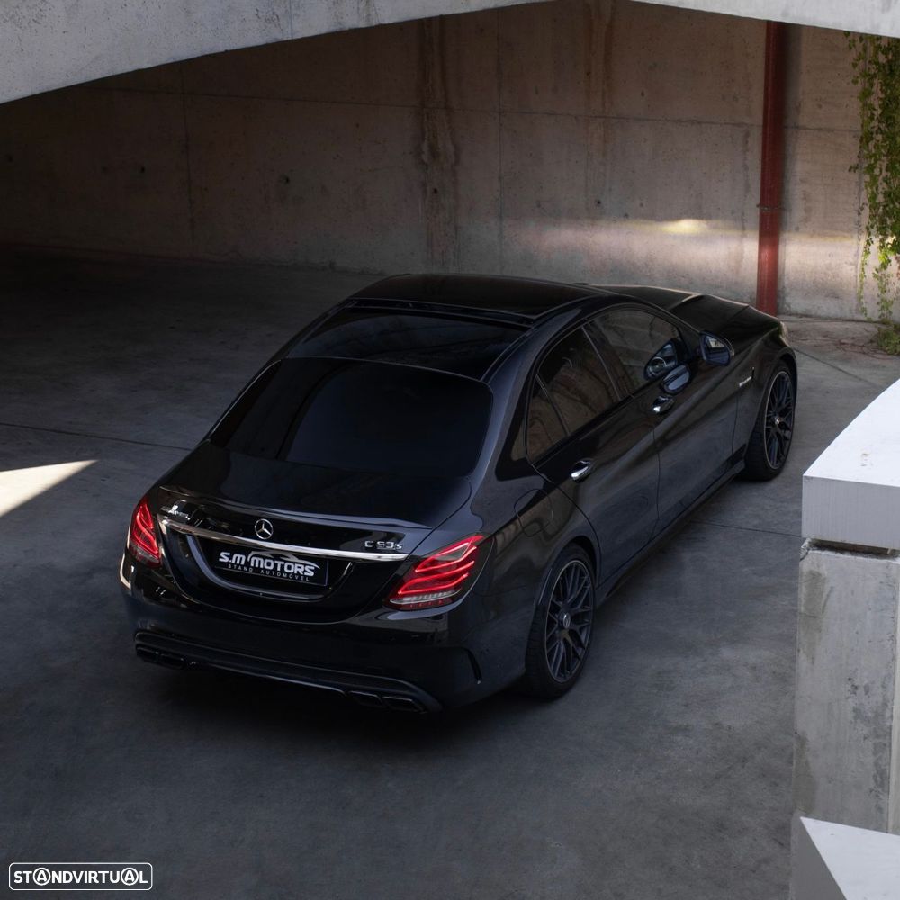 Mercedes-Benz C 63 AMG S - 6