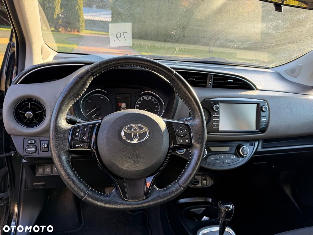 Toyota Yaris - 5