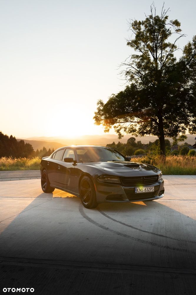 Dodge Charger - 1