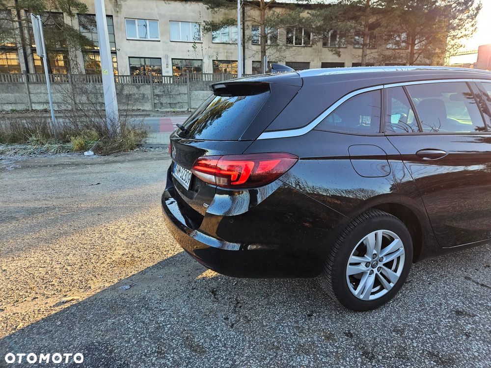 Opel Astra 1.6 D (CDTI) Dynamic - 5