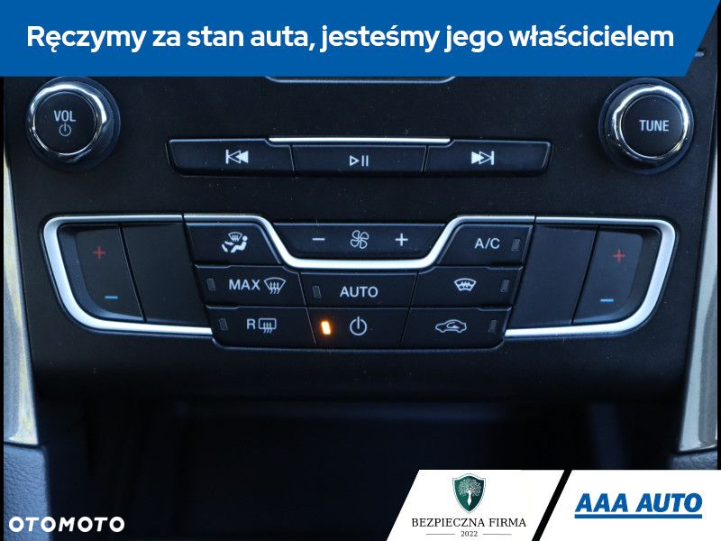 Ford Mondeo - 16