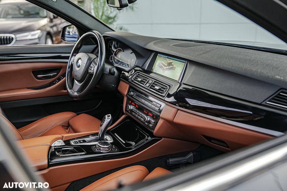BMW Seria 5 520d Aut. Luxury Line - 18
