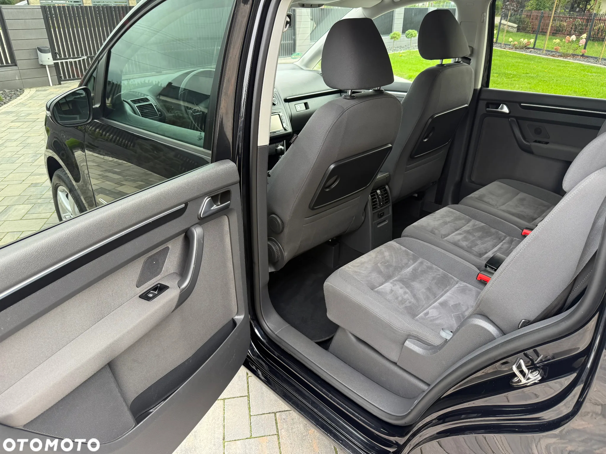 Volkswagen Touran 2.0 TDI DPF Highline Perfectline - 22