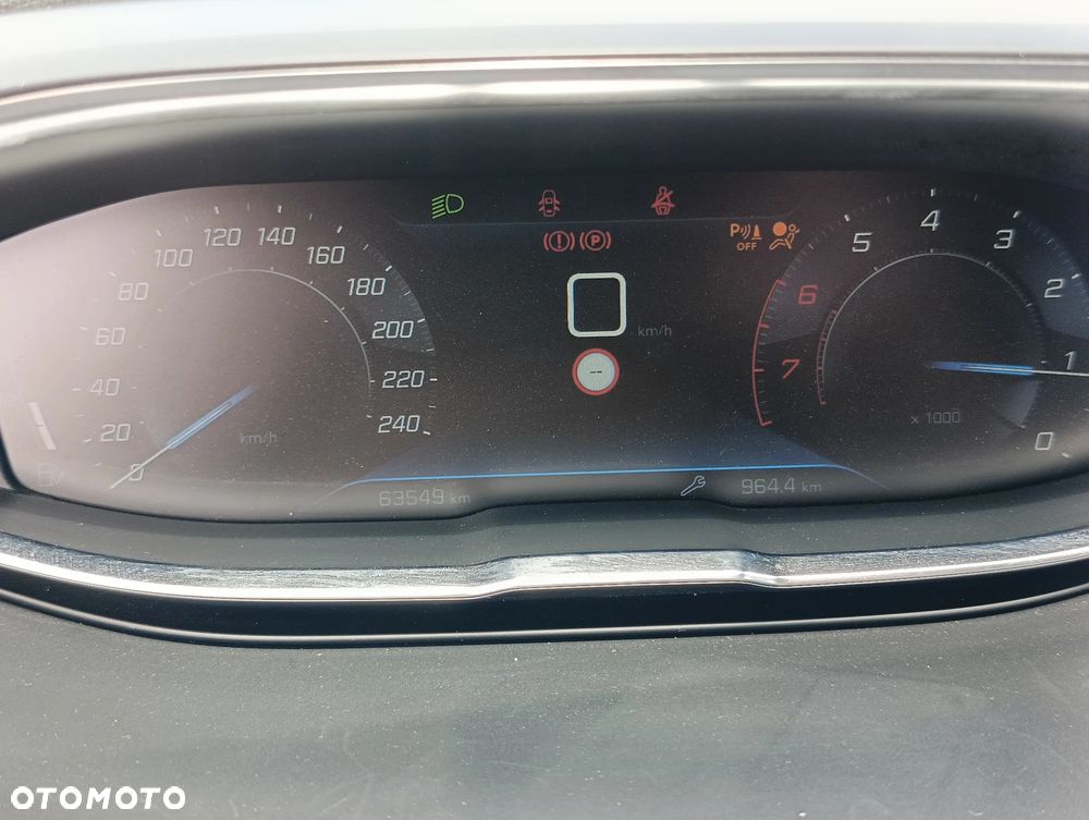 Peugeot 3008 PureTech 130 Stop & Start GPF Active Pack - 22