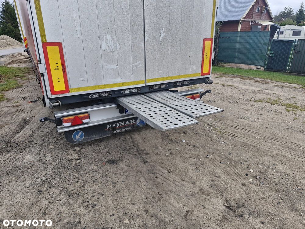MAN TGL plandeka laweta na 5 aut - 5