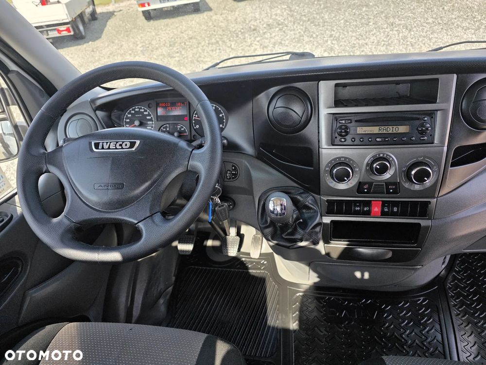 Iveco 35C17 3,0 HPI 170 KONNA SKRZYNIA 4,2M DŁUGA KLIMA WEBASTO BLIŻNIAKI DO 3,5T GWARANCJA - 22