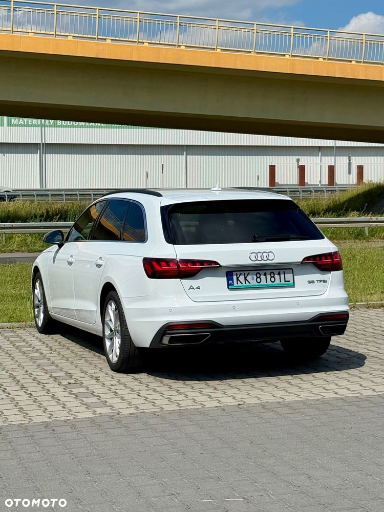 Audi A4 - 5