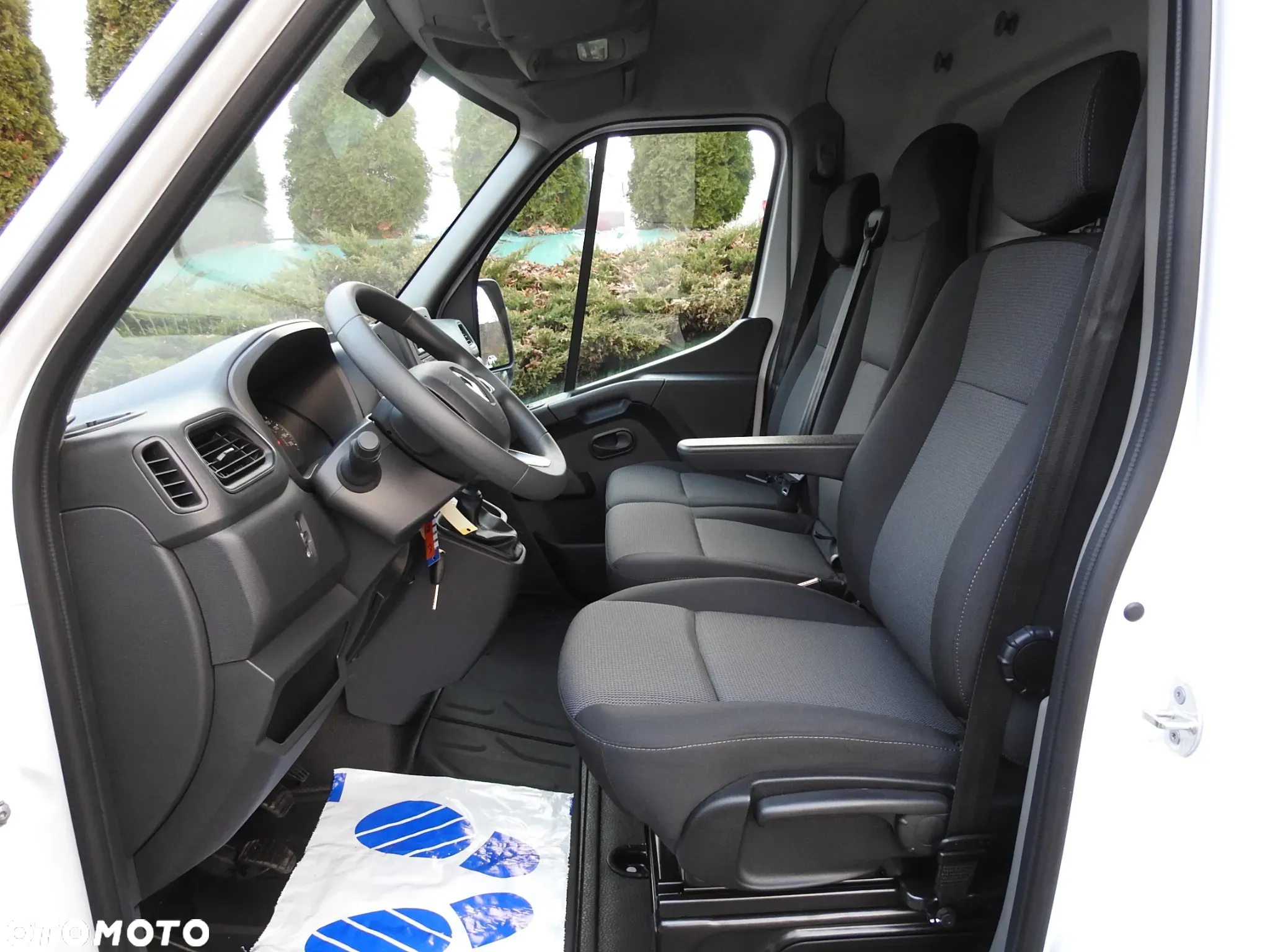 Renault MASTER NOWY FURGON CHŁODNIA IZOTERMA -10*C KLIMATYZACJA LEDY ASO GWARANCJA 135KM [ 333724 ] - 29