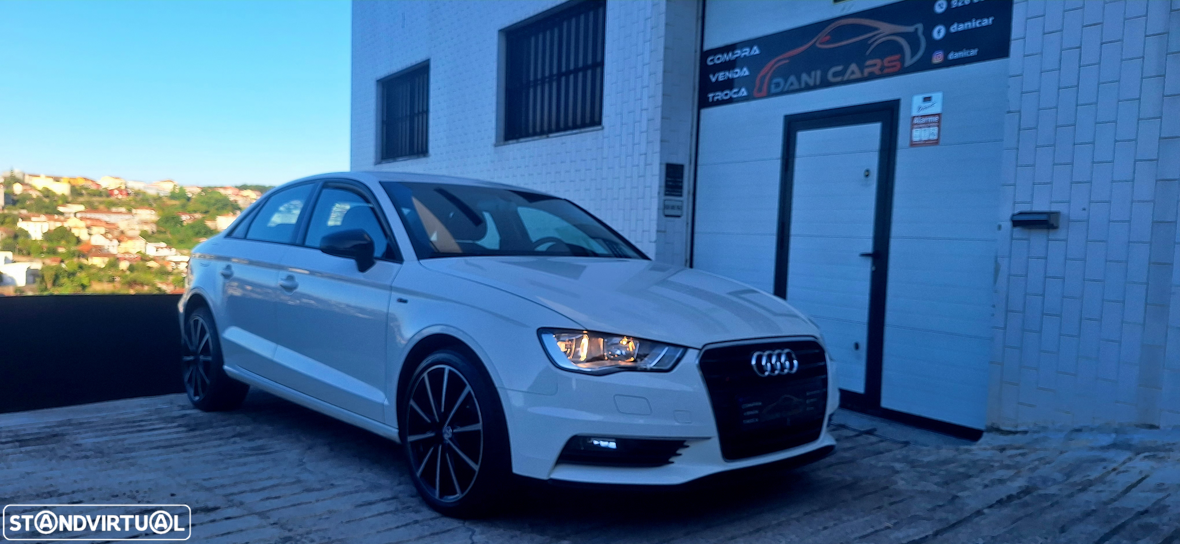 Audi A3 Limousine 1.6 TDI Attraction - 2