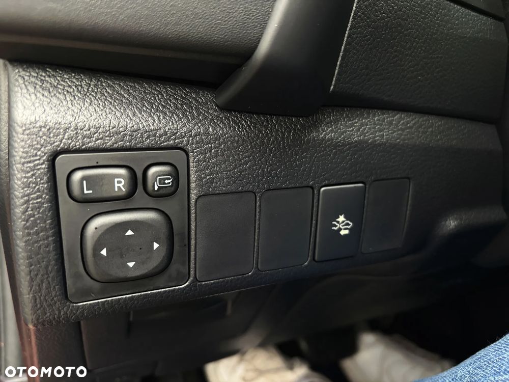 Toyota Auris Hybrid 135 Freestyle - 33