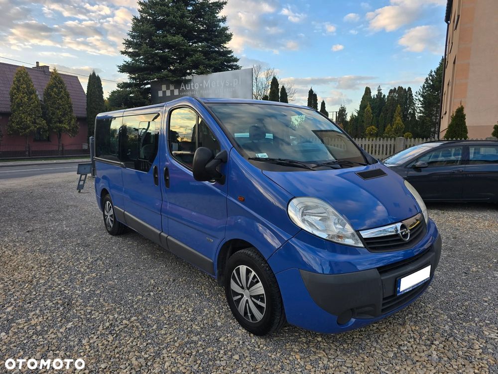 Opel Vivaro - 9