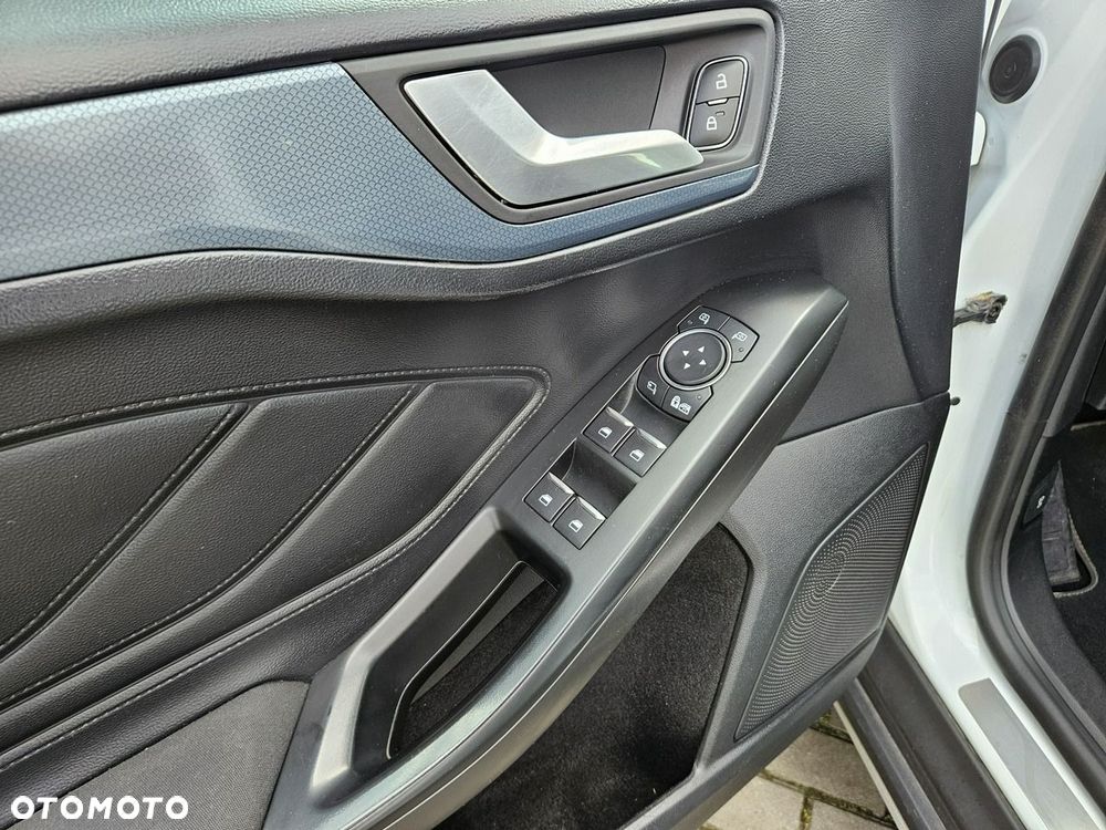Ford Focus 2.0 EcoBlue Active - 23