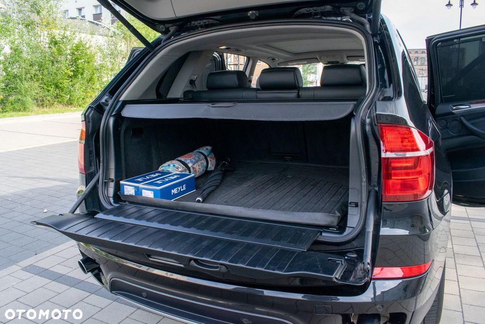 BMW X5 xDrive35i - 35