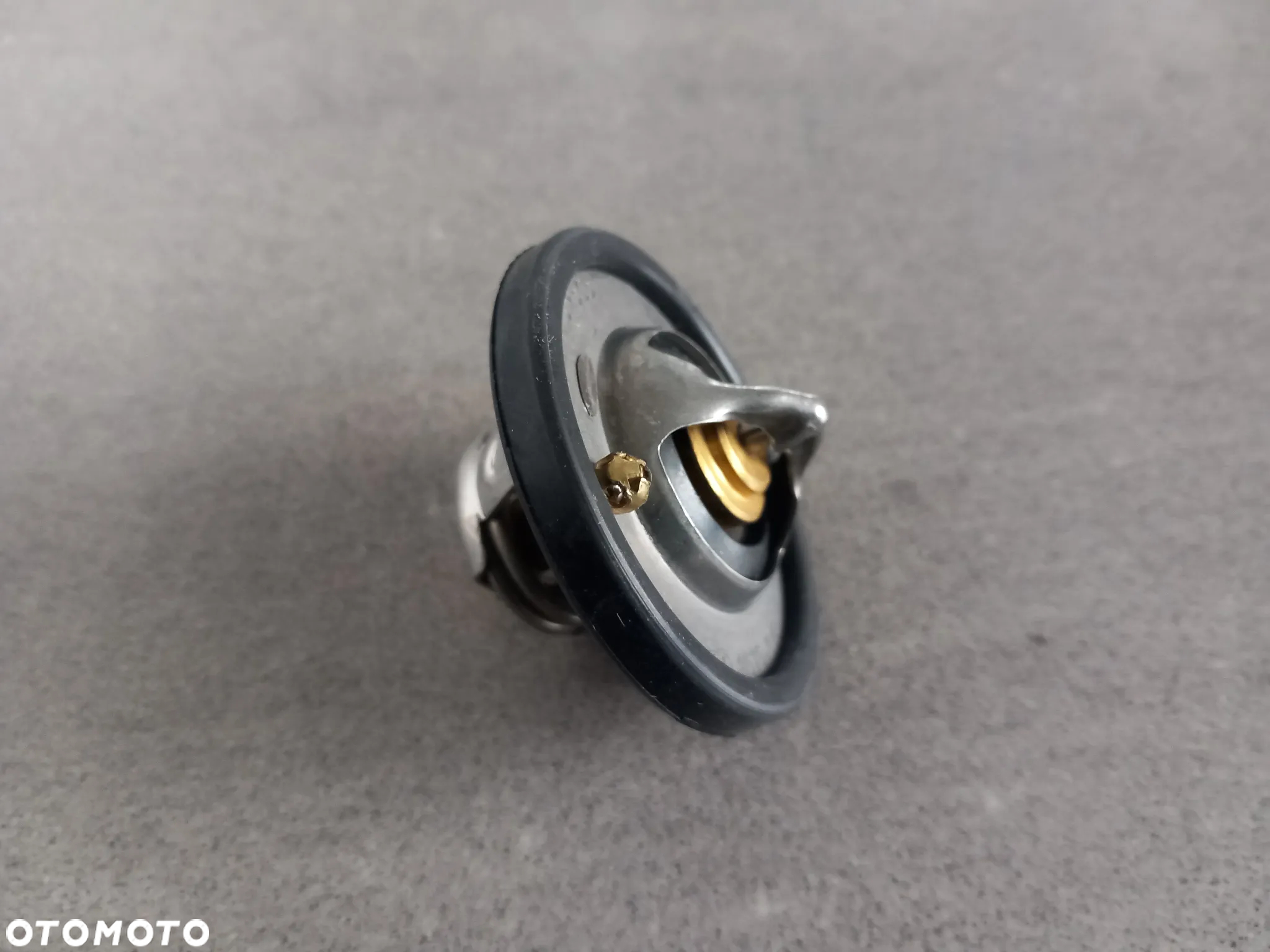 Termostat Ford 1.4, 1.6 DOHZ ZETEC Motorcraft 1306001 - 2