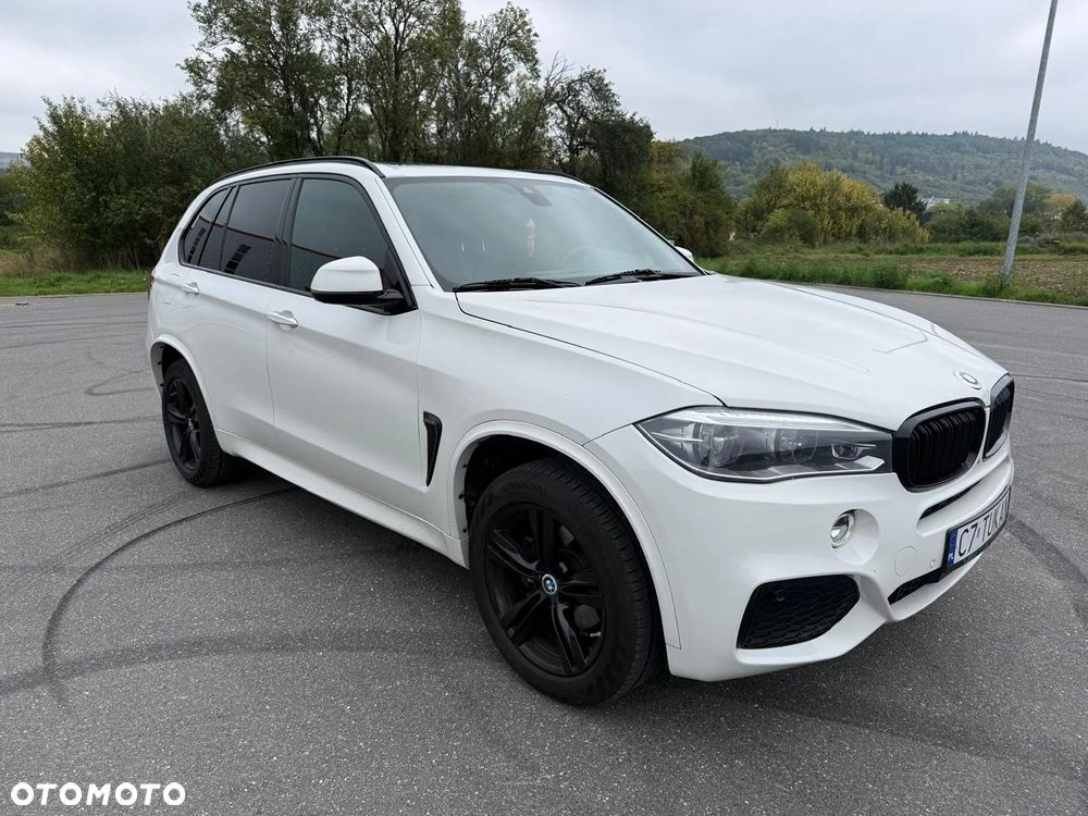 BMW X5 xDrive35i - 1