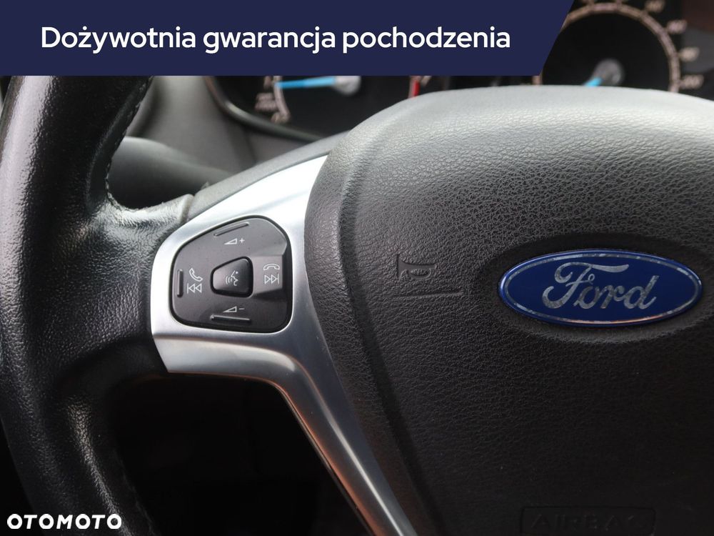 Ford Fiesta - 21