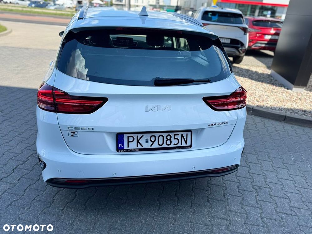 Kia Ceed 1.5 T-GDI M - 5