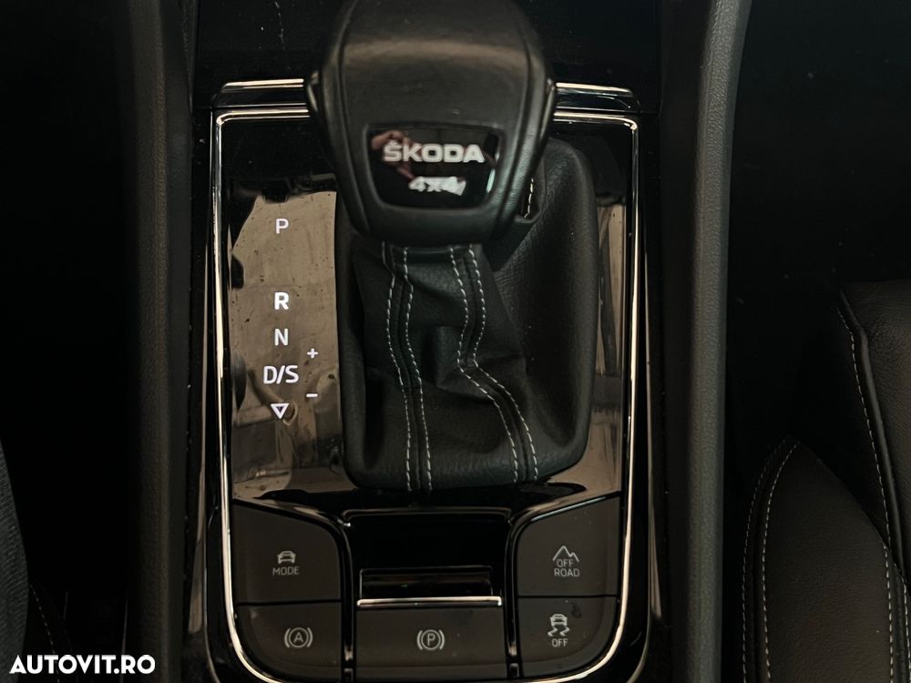 Skoda Karoq 2.0 TDI SCR 4x4 DSG Sportline - 19