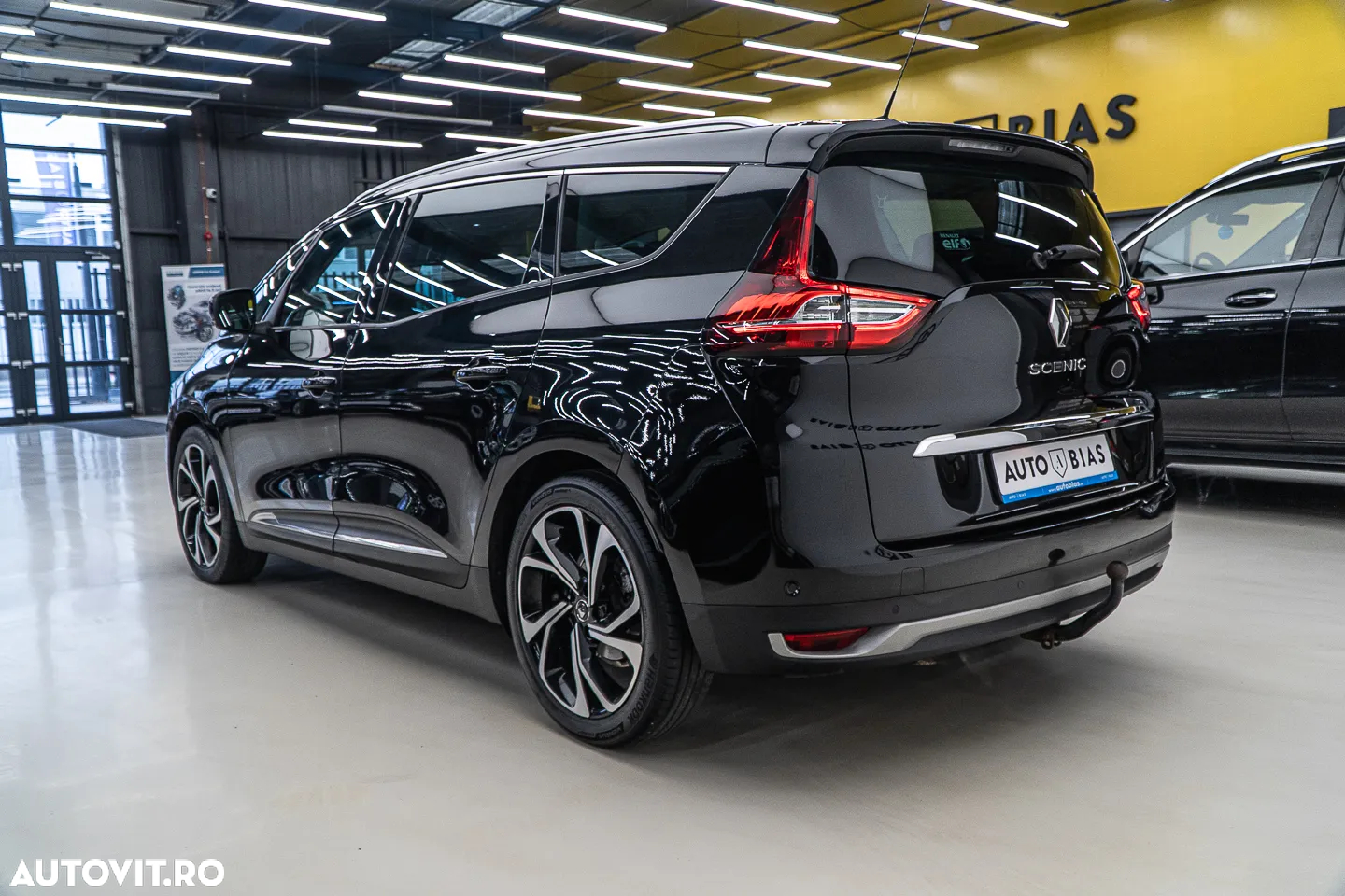 Renault Grand Scenic TCe 140 GPF EDC BOSE EDITION - 5