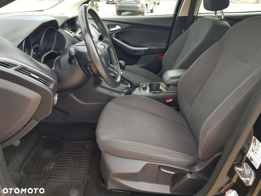 Ford Focus - 9