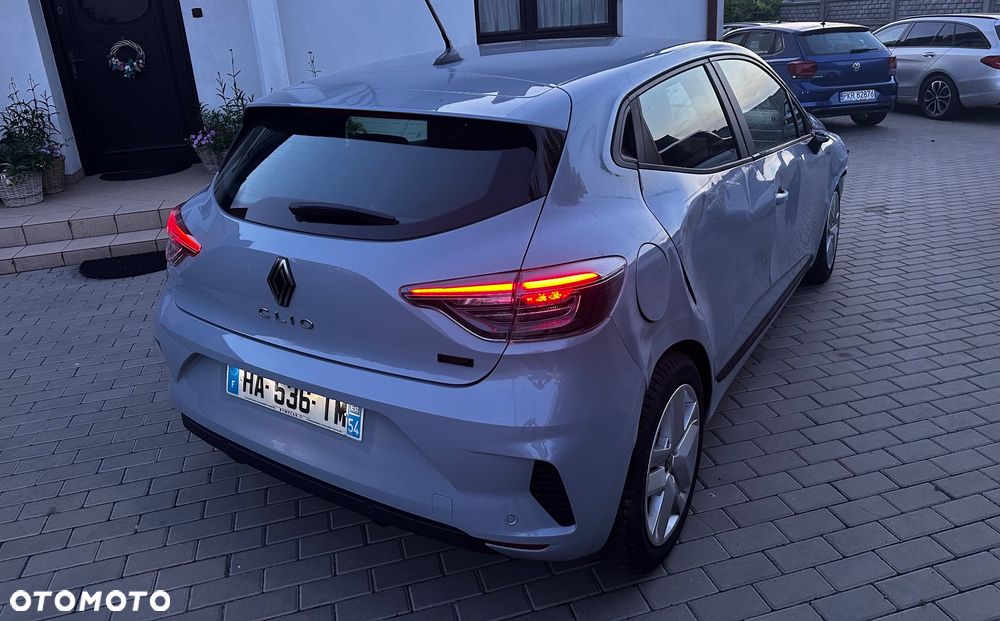 Renault Clio 1.6 E-TECH Full Hybrid 145 Techno - 5