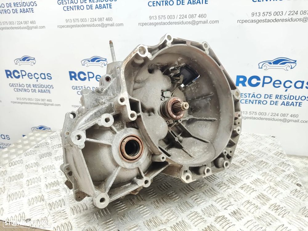 Caixa Velocidades Manual FM55 B11 YS3F Saab 93 2.2 TID - 4