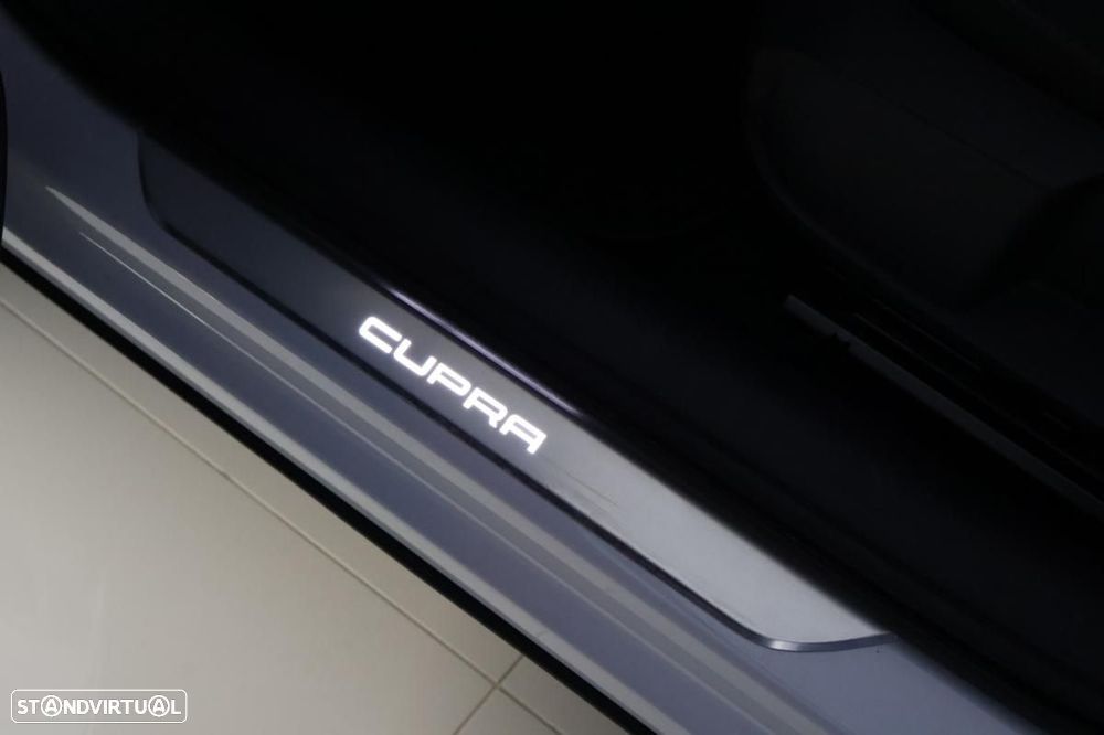 Cupra Formentor 1.4 e-Hybrid DSG - 8