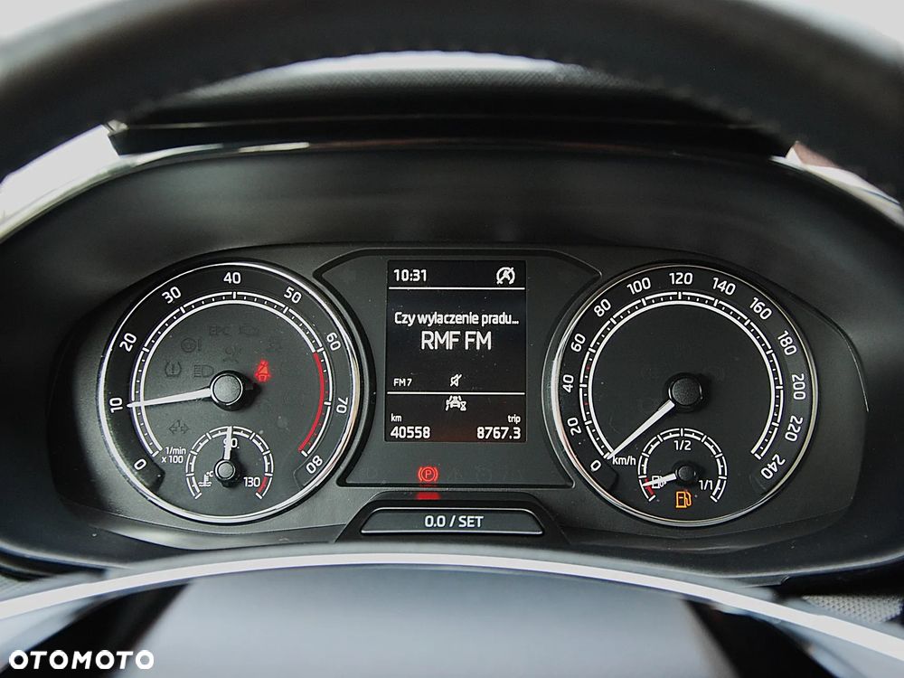 Skoda Fabia 1.0 Ambition - 11