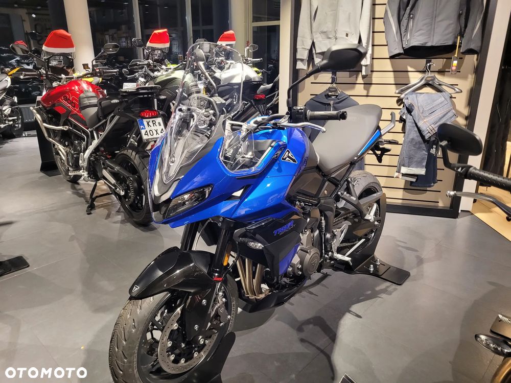 Triumph Tiger - 3