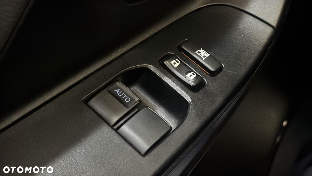 Toyota Yaris 1.5 Premium CVT - 31