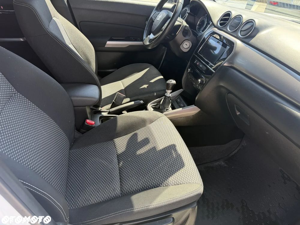 Suzuki Vitara 1.4 Boosterjet SHVS Premium 2WD - 5