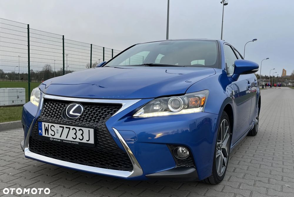 Lexus CT - 2