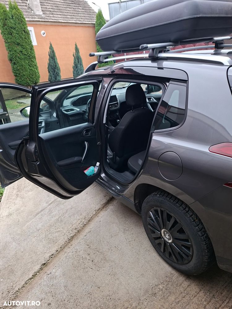 Peugeot 2008 - 7