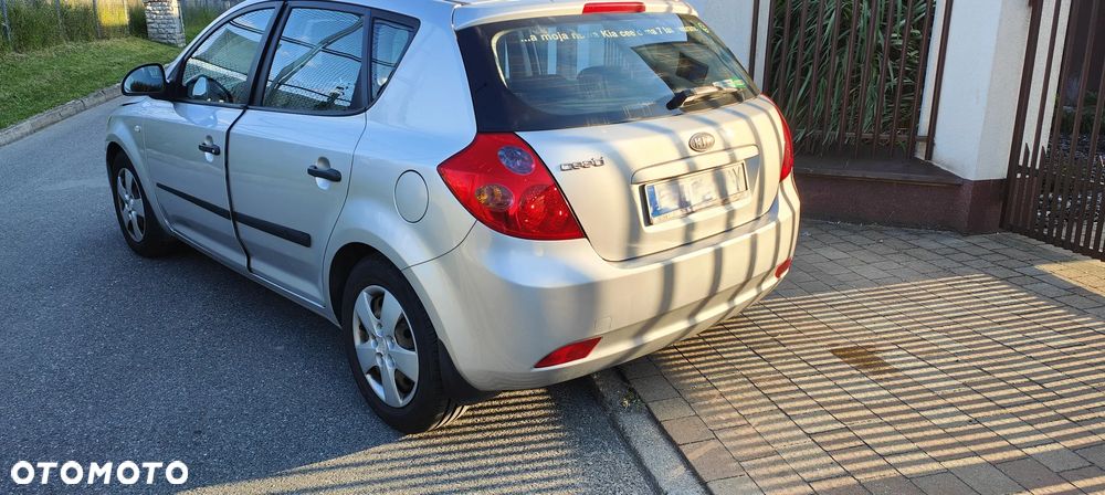 Kia Ceed 1.4 Comfort - 9