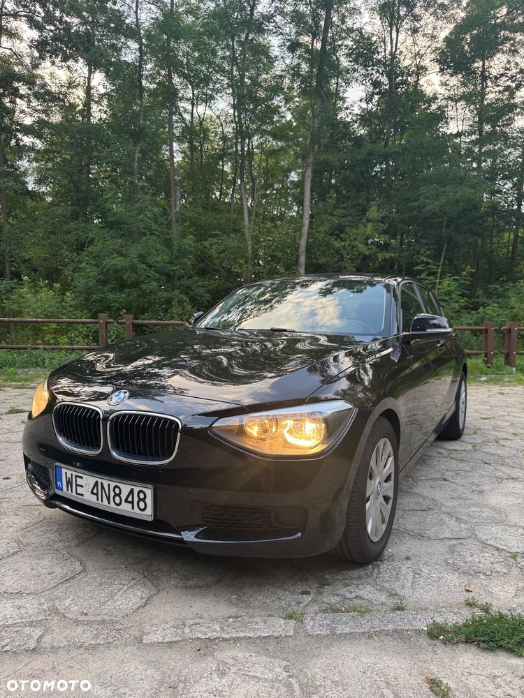 BMW Seria 1 114i - 1