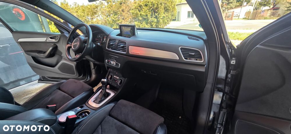 Audi Q3 2.0 TDI Quattro Sport S tronic - 37