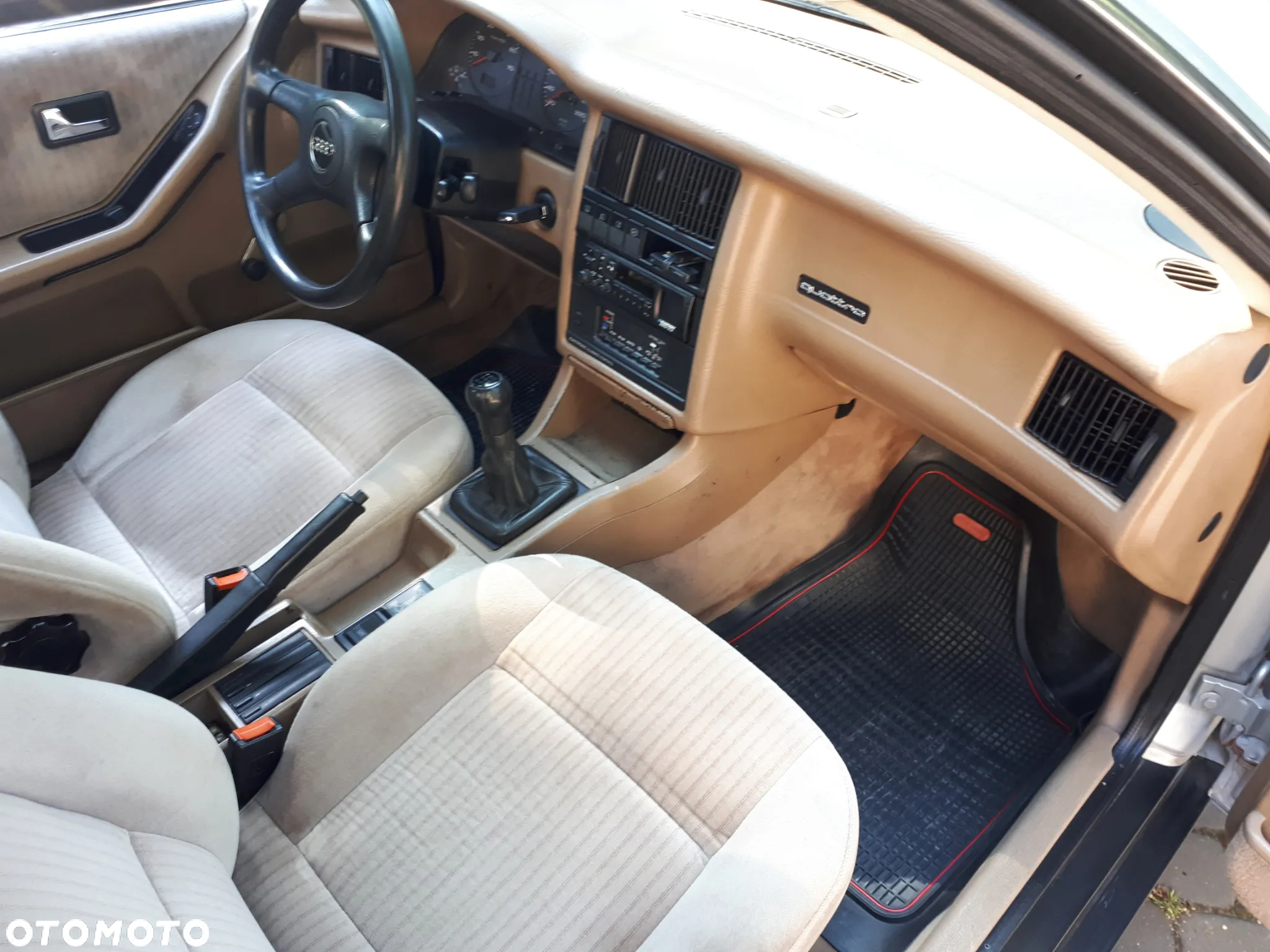 Audi 90 2.0 - 24