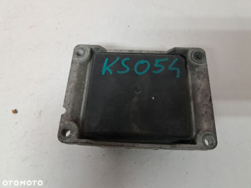 OPEL STEROWNIK KOMPUTER SILNIKA 55557933 AX - 1