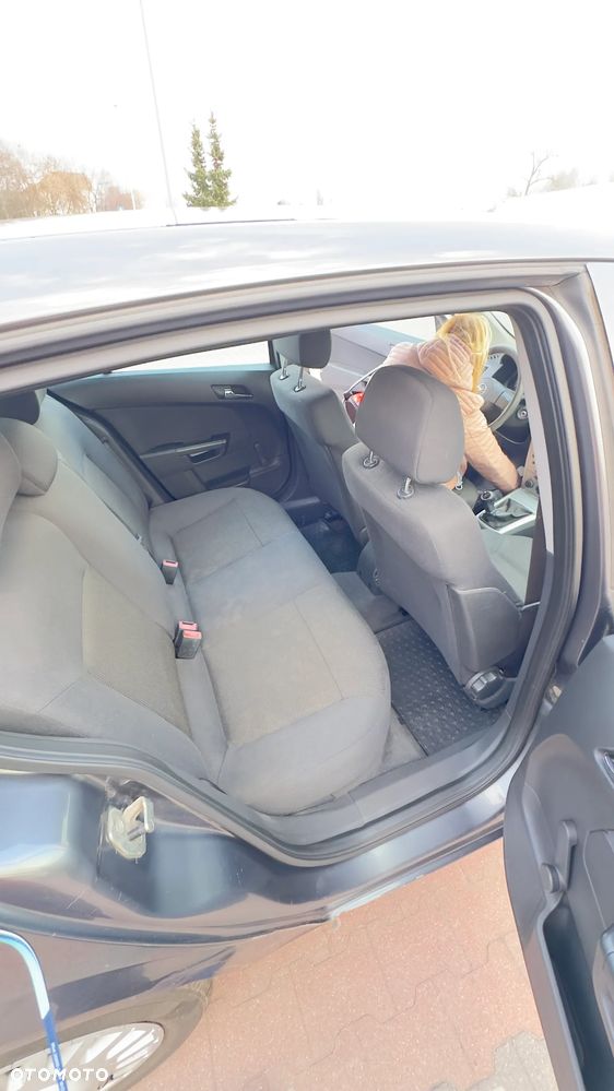 Opel Astra - 10