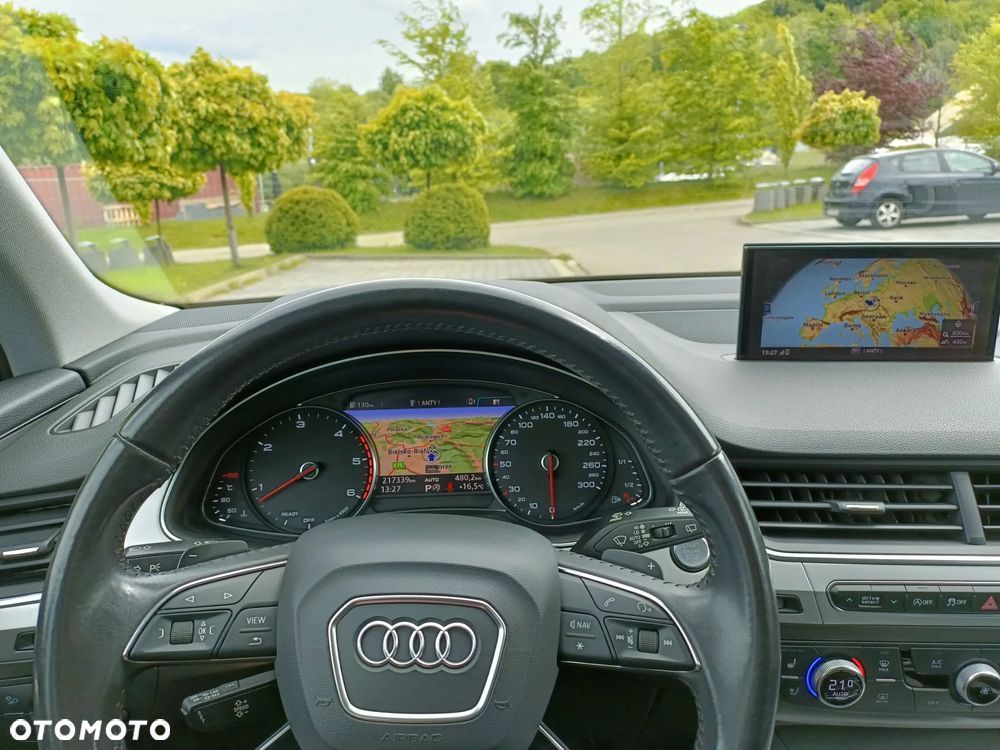 Audi Q7 - 12